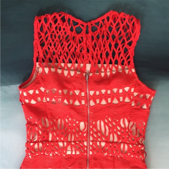 Endless Rose Guipure Lace Dress Chili NWT - Picture 11 of 12